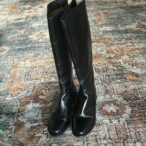Black Elaine turner boots